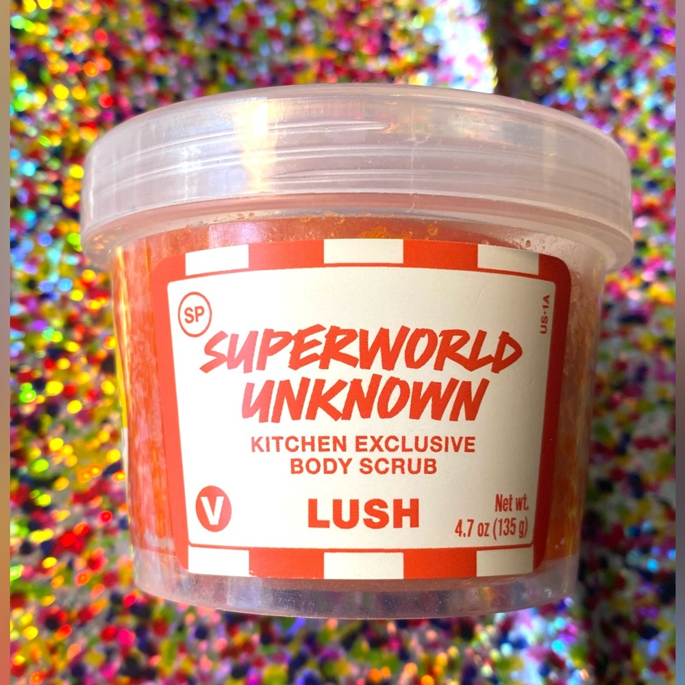 NEVER USED LUSH BODY SCRUB